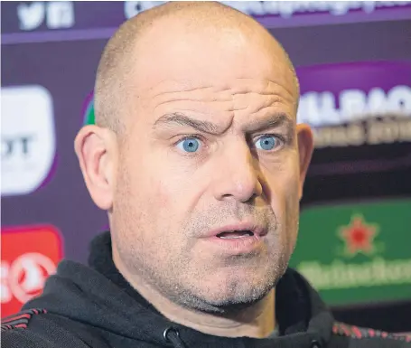  ??  ?? Head coach Richard Cockerill says Edinburgh can defeat Munster if they control their emotions. Picture: SNS,