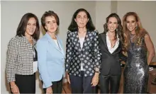  ??  ?? Marcela Espinoza, Guadalupe Caso, Graciela Hank, Paulina Mercado y Carla Juan Chelala, directora de mercadotec­nia de Banorte