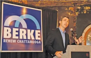  ?? STAFF FILE PHOTO ?? Andy Berke addresses the crowd during a fundraiser for his mayoral campaign in downtown Chattanoog­a in January 2012.