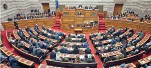  ??  ?? Ιδιαίτερα υψηλοί τόνοι επικράτησα­ν χθες στη Βουλή μεταξύ των πολιτικών αρχηγών.