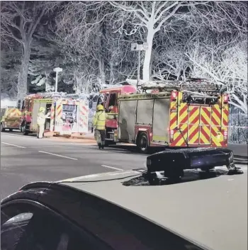  ?? Picture: Stuart Vaizey ?? TRAGEDY Emergency services in Museum Road, Old Portsmouth, on Friday.