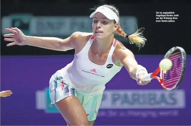  ??  ?? Sie ist unglaublic­h: Angelique Kerber steht vor der Krönung ihres irren Tennis-Jahres.