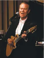  ?? RICHARD TERMINE/THE NEW YORK TIMES ?? Glen Campbell performs June 14, 2005, at Feinstein’s at the Regency in New York.