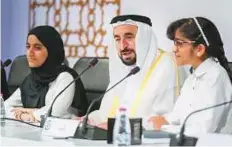  ?? WAM ?? ■ Dr Shaikh Sultan with Sharjah Children’s Shura Council members who are taking part in the forum.