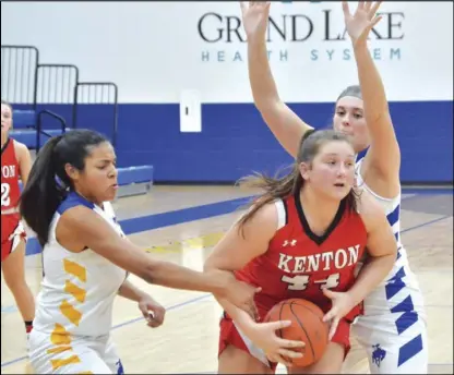  ?? Staff photo/Jake Dowling ?? St. Marys’ Noey Ruane and Karsyn McGlothen pressure Kenton’s Lindsey Smith (44) during the second half of a Western Buckeye League girls basketball game on Thursday.