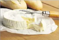  ??  ?? TRADICIÓN. El Camembert está en la historia de Francia.