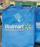  ??  ?? Wal-Mart surt a comprar