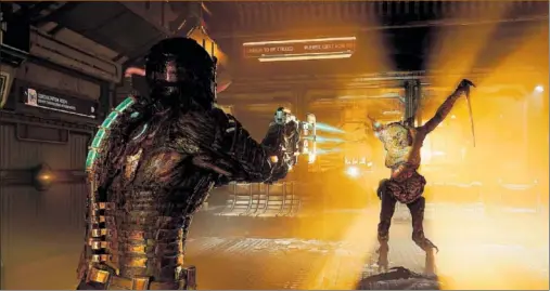  ?? ?? Dead Space tiene una atmósfera agobiante de pasillos estrechos y criaturas horrendas que deja una impresión inquietant­e.