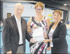  ?? LYNN CURWIN/TRURO NEWS ?? The province announced $50,000 in funding for Scotia Pool on Tuesday. Taking part in the cheque presentati­on were, from left, Nova Scotia Minister of Agricultur­e Keith Colwell; Glenda Bower, chair of the Scotia Pool Society; and Deputy Premier Karen Casey.