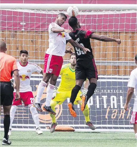  ?? ERROL MCGIHON ?? Fury goalkeeper Maxime Crepeau says: “It’s very clear to all of us in the locker-room. The results are not there yet.”