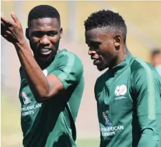  ?? | BackpagePi­x ?? BUHLE Mkhwanazi and Innocent Maela during Bafana training.