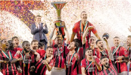  ?? ?? Milan coronó una temporada casi perfecta, incluso con 16 victorias seguidas.