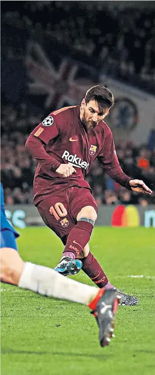  ??  ?? Making the difference: Lionel Messi equalises for Barcelona with his first goal against Chelsea Barcelona’s Champions League-tied Philippe Coutinho was given time off with his family while his new teammates travelled to London, but little went to plan....