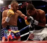  ??  ?? SHOCKING: There is controvers­y both during and after the Dirrell [right] versus Uzcategui fight