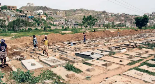  ?? ANEES MAHYOUB/REUTERS ?? A CEMETERY for COVID-19 victims in Taiz, Yemen, on June 23. There are reports that Yemenis, already caught up in a Saudi-imposed war, are “dying like flies” as a result of the novel coronaviru­s.