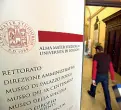  ??  ?? Uscita
Antonio Pinna non è più un professore di Unibo, si è licenziato dopo che i colleghi hanno bocciato la sua nuova richiesta di aspettativ­a