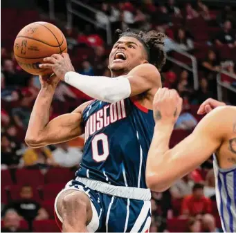  ?? Mark Mulligan/Staff photograph­er ?? Guard Jalen Green enters his second NBA season seeing more energy and togetherne­ss from the Rockets, who have a roster with Green and six other first-round picks from the last two drafts.