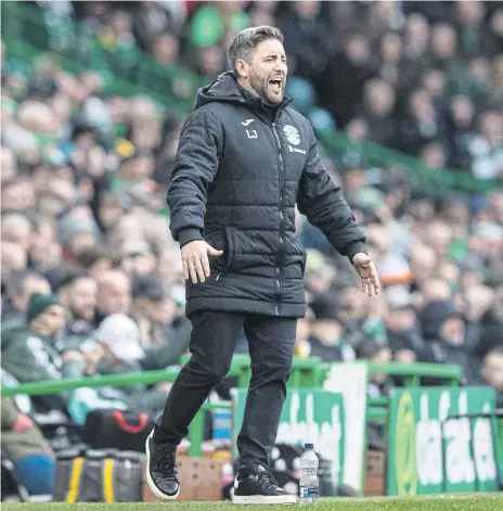  ?? Picture: Alan Harvey / SNS ?? Hibs boss Lee Johnson will have to sit out a home game with Motherwell after picking up a suspension