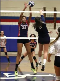  ?? File photo by Louriann Mardo-Zayat / lmzartwork­s.com ?? Ana DePina and the Central Falls girls volleyball team suffered a four-game Division II defeat to Tolman Tuesday night.