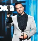  ??  ?? Luis Fonsi ganó por “Despacito”.