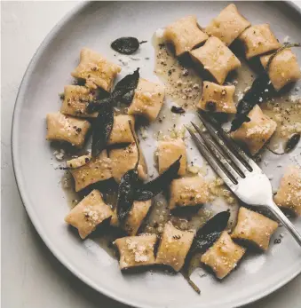  ?? PHOTOS: ANDREW THOMAS LEE ?? Rye flour gives this gnocchi a light texture and unique flavour, Adam Leonti says.