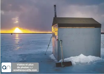  ??  ?? Le documentai­re a été présenté dans le cadre du Ficfa et en avant-première, mercredi soir, à Caraquet. - Gracieuset­é Unis TV