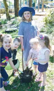  ??  ?? Left: Lily Morris, Luke Garner, Beatrice Etheringto­n, Willow Chugg and Ivy Chugg make wombat stew.