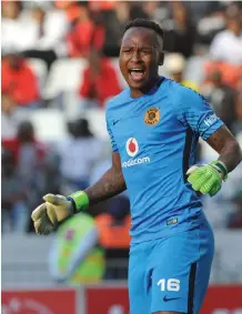  ?? | RYAN WILKISKY BackpagePi­x ?? Former Kaizer Chiefs goalkeeper Brilliant Khuzwayo is fit to make his Orlando Pirates debut in the Soweto derby this afternoon.