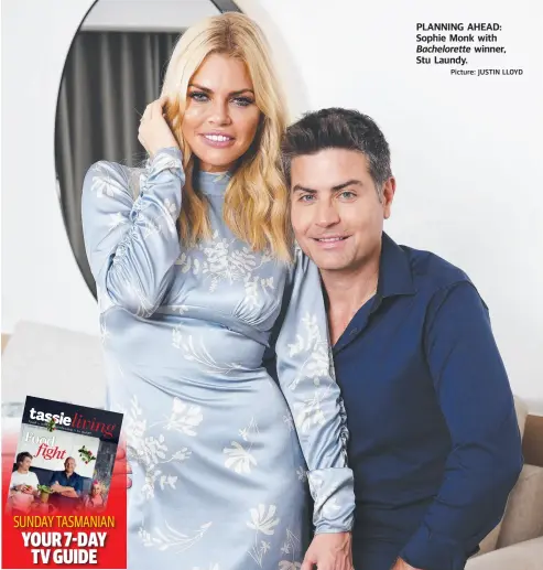  ??  ?? PLANNING AHEAD: Sophie Monk with
Bacheloret­te winner, Stu Laundy. Picture: JUSTIN LLOYD