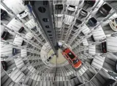  ?? FABIAN BIMMER/REUTERS FILE PHOTO ?? At least one consumer group is calling on VW to buy back its diesel cars.