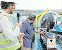  ?? CORTESÍA ?? Equipos. A la estación de Durán llegaron los elementos electromec­ánicos.