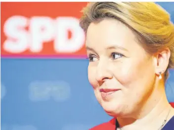  ?? FOTO: CHRISTOPHE GATEAU/DPA ?? Neue Aufgaben im Blick: Franziska Giffey, neue Co-Vorsitzend­e der Berliner Landes-SPD.