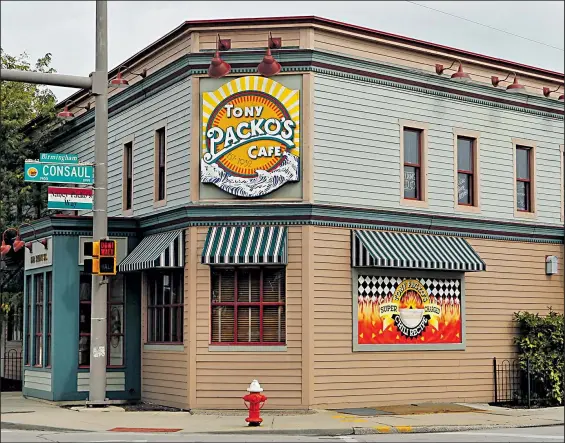  ?? THE BLADE ?? Tony Packo's main restaurant at 1902 Front St., ToledoJERE­MY WADSWORTH