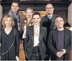  ??  ?? El jurado de Berlín presidido por Juliette Binoche y con el director chileno Sebastián Lelio.