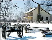  ?? Arkansas Democrat-Gazette/MICHAEL STOREY ?? Pea Ridge National Military Park is a cool place even when it’s not snowing. This snow on Jan. 31, 2008, was melted by afternoon.