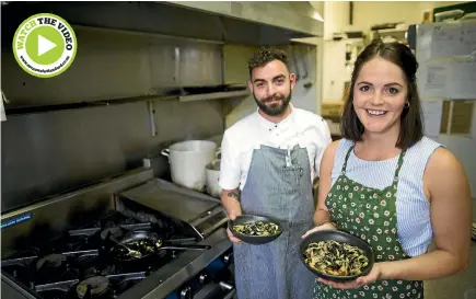  ?? PHOTO: DAVID UNWIN/STUFF ?? Reporter Miri Schroeter went to The Fat Farmer to learn how to make a restaurant-quality bowl of pasta. She was guided by head chef Dwaynne Blackett, left.