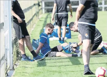  ?? FOTO: UNCITI ?? Adnan Januzaj sufre molestias en su rodilla izquierda y no estará esta tarde en Zarautz