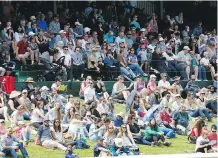  ?? DARREN MAKOWICHUK ?? Thousands came out to watch the CNOOC NEXEN Cup at the Spruce Meadows National in Calgary on Sunday.