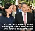  ??  ?? POLITIK TRIFFT KUNST Außenminis­ter Sigmar Gabriel und Künstlerin Anne Imhof im deutschen Pavillon