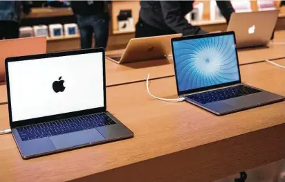  ?? Mark Kauzlarich / Bloomberg ?? The Mac line of products has been a growing contributo­r to Apple’s revenue, generating $9.1 billion in the first quarter.