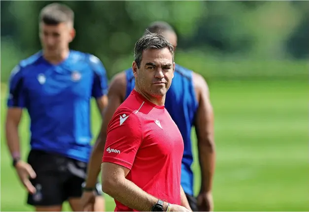  ?? PICTURE: David Rogers/getty Images ?? Johann van Graan looks on during a Bath training session held at Farleigh House last week