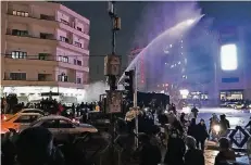  ?? FOTO: DPA ?? Proteste im Iran: Teheran am 31. Dezember 2017.
