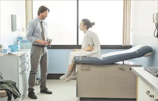  ?? Gilles Mingasson Sundance Institute ?? KEANU REEVES plays an unconventi­onal doctor trying to help Lily Collins’ young artist overcome her battle with an eating disorder in the new film “To the Bone.”