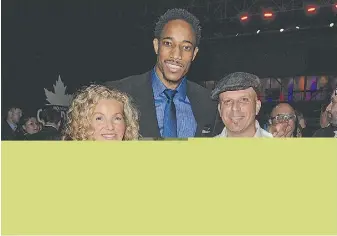  ??  ?? Maria Finelli; Toronto Raptors’ DeMar DeRozan; Pat Finelli