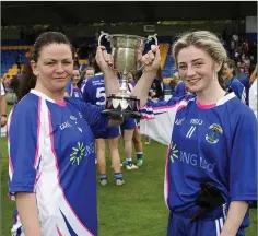  ??  ?? Keeping it in the family, mother and daughter Lorraine and Naoise O’Reilly who both played in the forward line for St Pat’s.