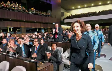  ??  ?? New chapter: Azoulay arriving at the Unesco headquarte­rs in Paris. — Reuters