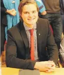  ?? ARKIVFOTO: SINDRE OMENÅS ?? RØDT: Tobias Drevland Lund fra Skåtøy er Rødts førstekand­idat i Telemark.