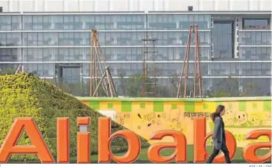  ?? JEFF LEE / EFE ?? Sede de Alibaba en la ciudad china de Hangzhou.