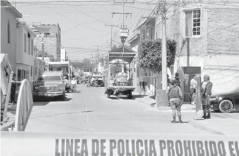  ?? FOTO: EL SOL DEL BAJÍO ?? El taller
fue atacado a tiros; hubo un muerto./