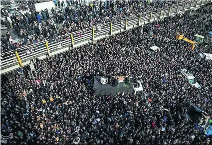  ?? Reuters ?? It took more than two hours for the cortege to make its way to the mausoleum where Akbar Hashemi Rafsanjani was laid to rest.